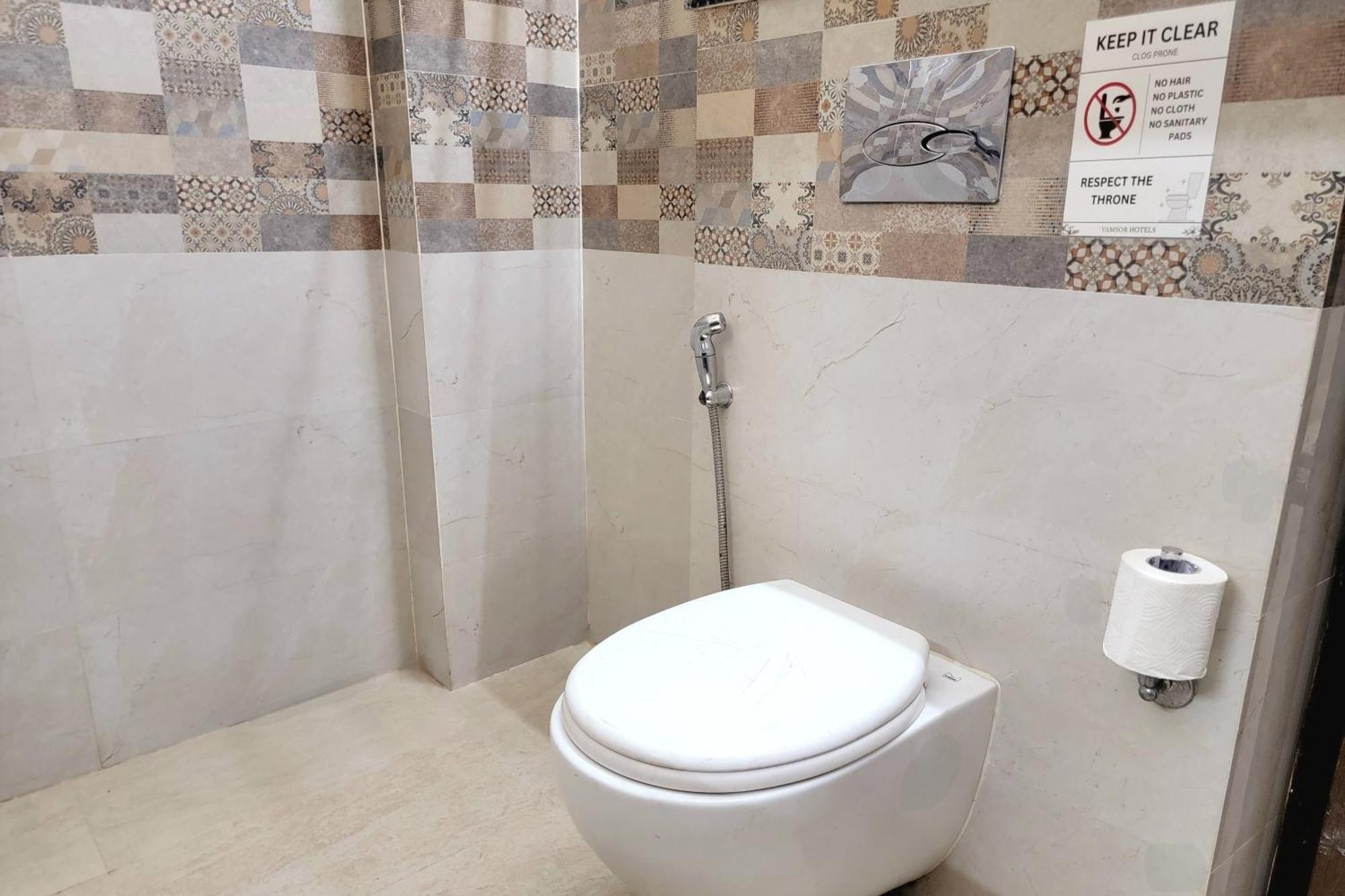 Vamsor Heights 1047 Hotel Gurgaon Luaran gambar